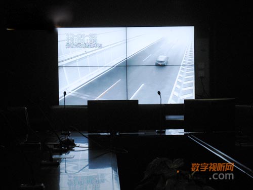 ITAV完美打造上海電器科研所控制室