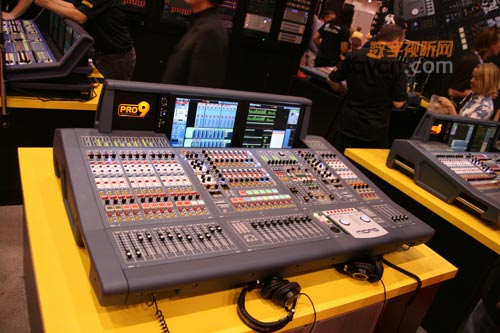 Infocomm2010 MidasƳ{(dio)_