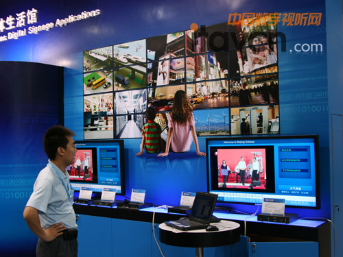 新漢電腦展出NDW系列拼接墻解決方案