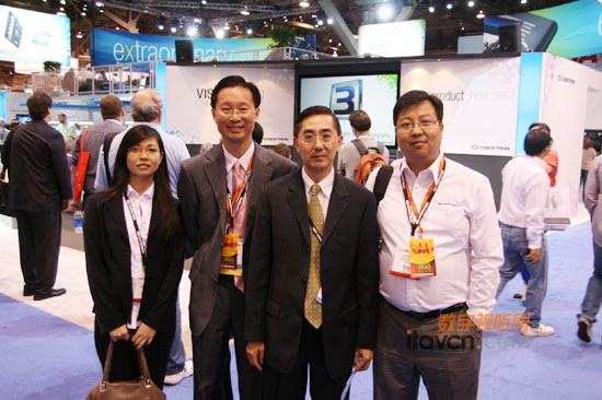 快思聰亞太區(qū)高層齊聚Infocomm2010拉斯維加斯現(xiàn)場