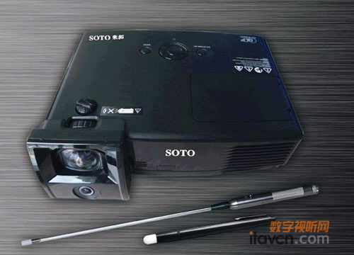 索拓推出超短焦光學觸控投影ST-PX8