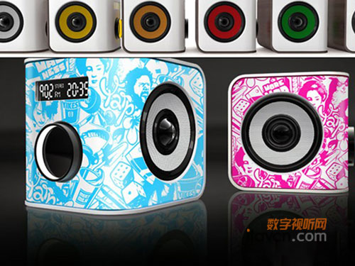 新奇創(chuàng)意 FORMBOTEN推出可疊層幻彩音箱