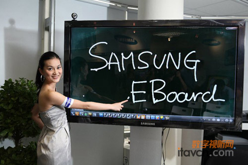 開創教育新領域 三星推出觸控式E-Board