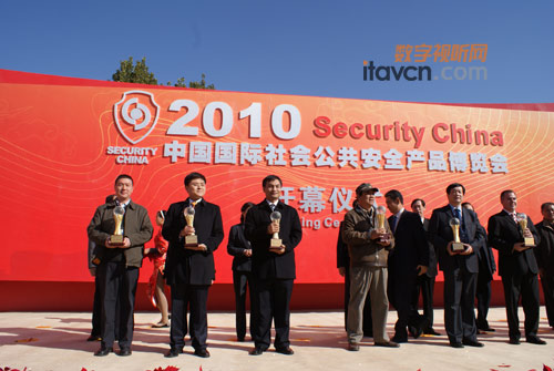2010(hu)(chung)®a(chn)ƷC(jing)Yھe