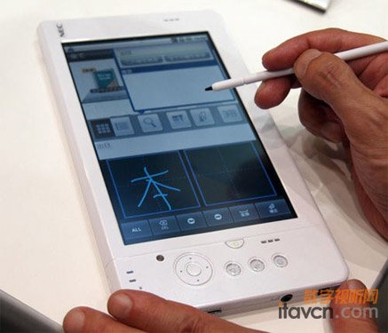 NEC新品LifeTouch平板今年月底上市日本