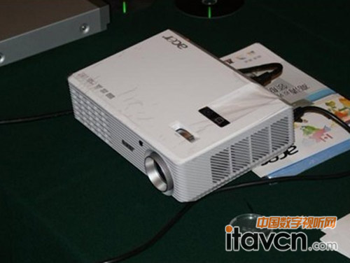 ȫ׿“3D+”곞H5360BDͶӰC(j)