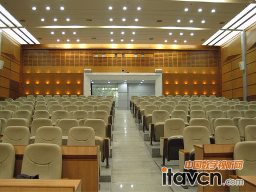 南寧廣西壯族自治區(qū)檢察院會議室