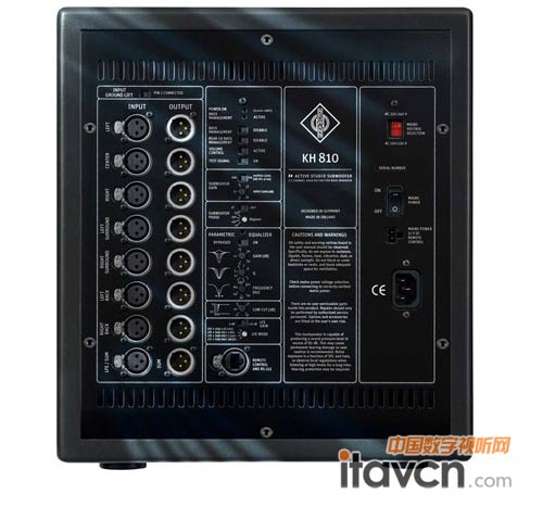 Neumann 低音音箱KH 810接口