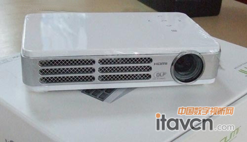 麗訊 Qumi Q2 外觀