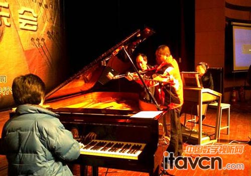 XYCAD���̎�������ԣ��Ч���{ԇ