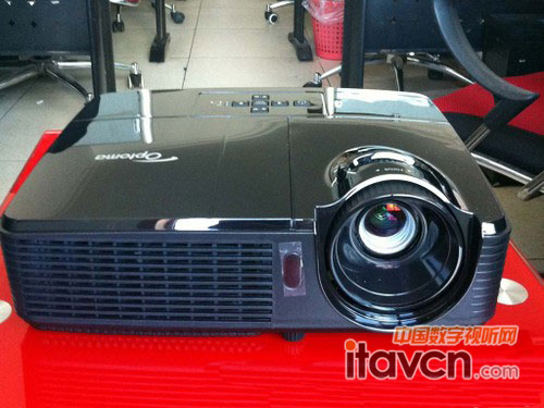 奧圖碼ES551投影機