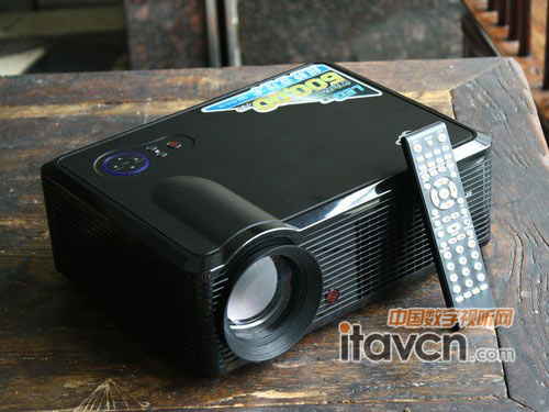 紐曼 PH07B投影機