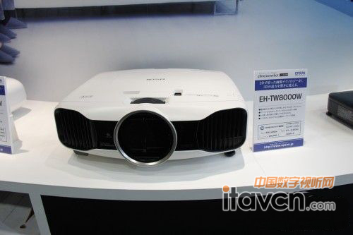 愛普生EH-TW8000W投影機