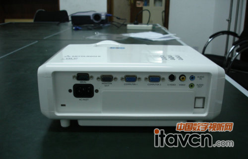 ����GS-326ͶӰ�C(j��)�ӿ�