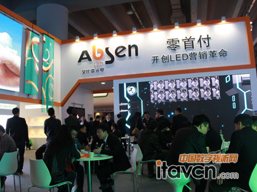 ����ɭ���չ�d