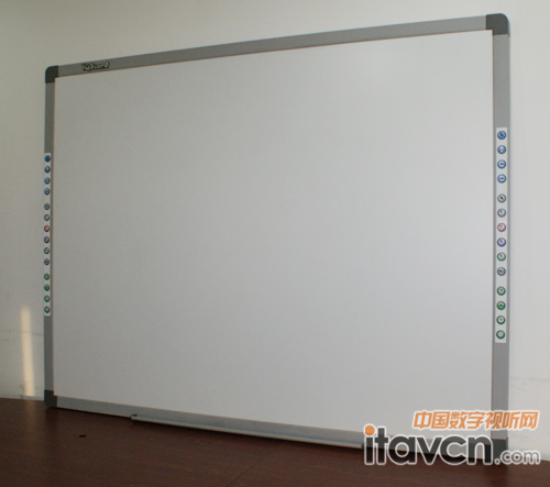 IQBoard V7壓感式電子白板實拍圖