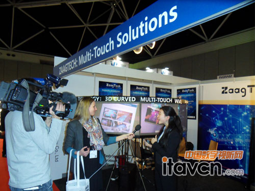 利用混合矩陣紅外技術(shù)制作的多平面觸摸墻在歐洲ISE展會上收到熱烈反響
