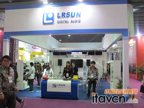 ���J��չ�_