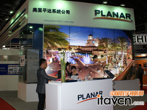 平達Clarity c50RP-LED背投顯示系統