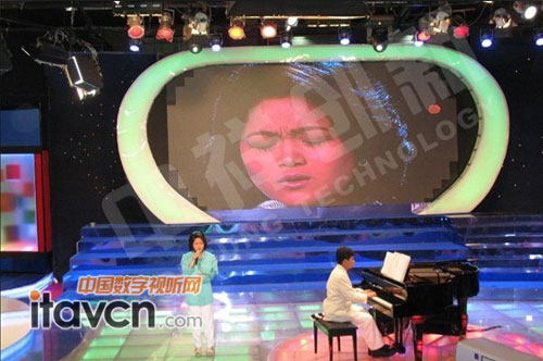 中祥創(chuàng)新室內(nèi)LED異型屏