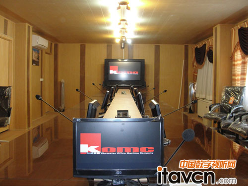 YMIOO會(huì)議系統(tǒng)全新裝備伊朗KOMC會(huì)議室