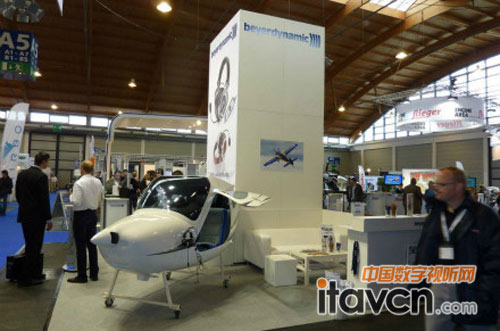 輕型飛機展會 拜亞動力展臺