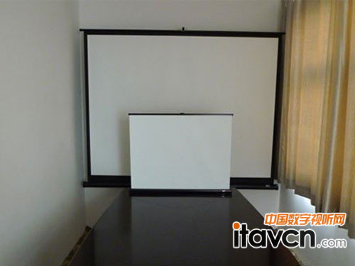 億立全線投影幕入駐榆林市傲視影音展廳