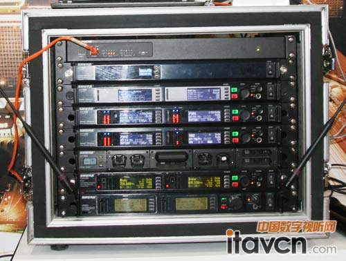 �栖 AXIENT �o��ϵ�y