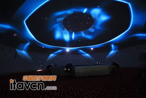 融美科技打造全球最大360度主動(dòng)立體全景影院