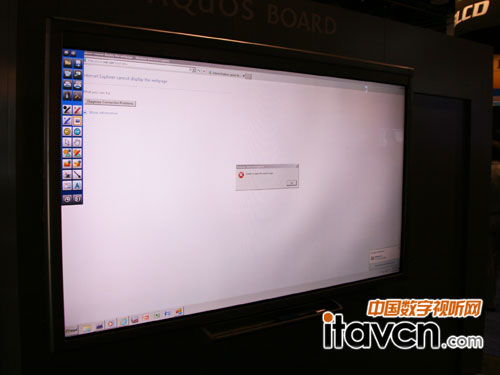 美國Infocomm:夏普展液晶大屏顯示系統