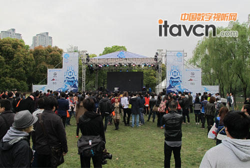 ������_&ldquo;Ԫ&rdquo;ʹ��Sennheiser��K-array���l�O��