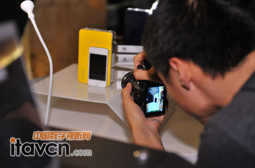 玲瓏嬌客QUMI Q5即將耀目登場 無縫對接時尚 豐富接口