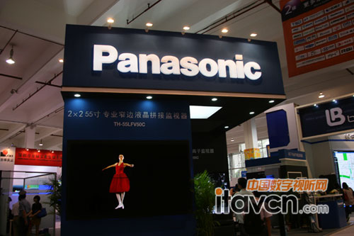 2*2 55寸專業窄邊液晶拼接監視器TH-55LFV50C