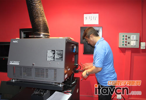 NEC日本總部首席技術(shù)專家領(lǐng)銜本次“光影行動”