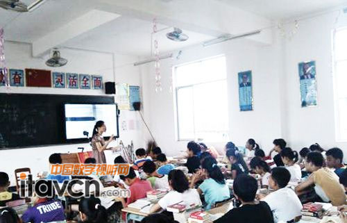 寓教交互式液晶白板應用于教學