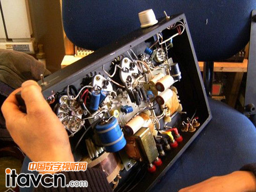 高保真音箱讓電子管功放發出美妙旋律
