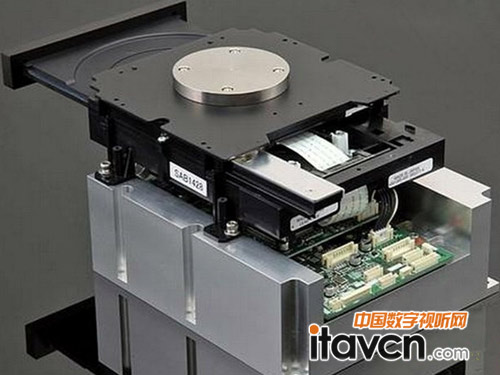 Esoteric的機械唱盤