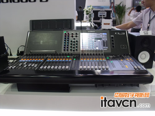 ���R��CL3�����{���_