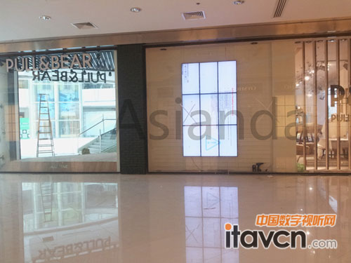 ��Ѹ�_ƴ�����v������Ʒ�Ʒ��b��pull&bear