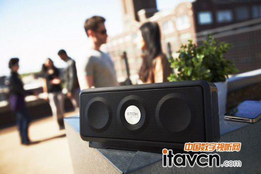 無線防雨便攜式揚聲器