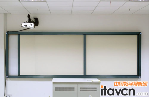 納米量子板教學系統出擊環保教學市場