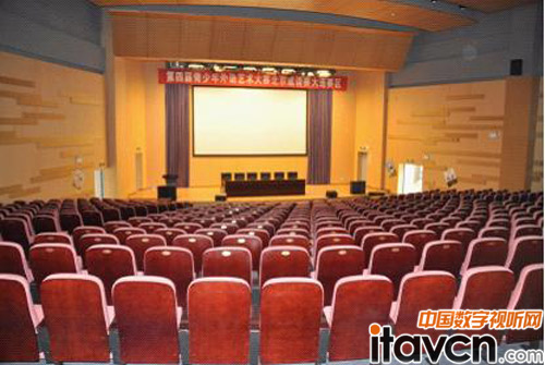 大連紅星海學校多功能廳