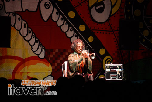 活動現(xiàn)場精彩表演