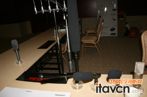 797音響多款產品亮相2012聲光視訊論壇