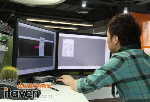 三星商用顯示器