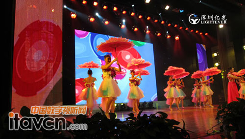 精彩的節(jié)目表演