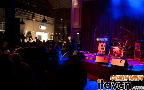 DiGiCo SD9調音臺入駐悉尼“碼頭酒吧”