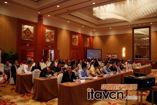 �Ϻ����ɷ����޹�˾Ѳչ-�ɶ�վ�F(xi��n)��