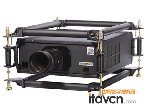 DP新推2萬流明TITAN Super Quad系投影