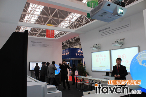 雅圖展位內(nèi)部結(jié)構(gòu)圖